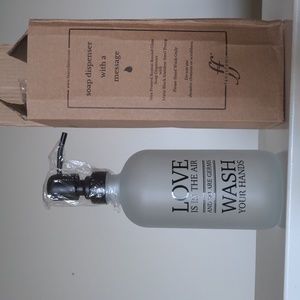 Fancyfams frosted glass soap dispenser 16OS